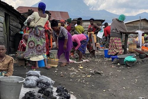 Bạo lực leo thang ở CHDC Congo buộc hơn 100.000 người phải lánh nạn
