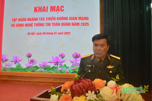Tập huấn ngành tác chiến không gian mạng và công nghệ thông tin toàn quân