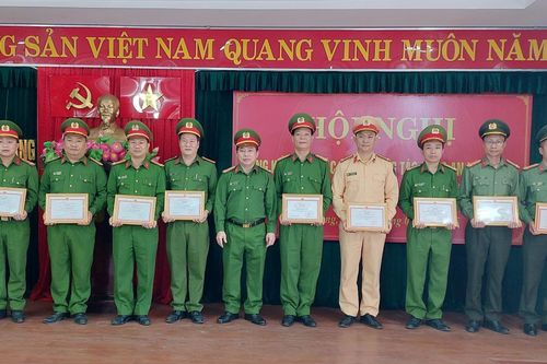 Tạo chuyển biến về an ninh trật tự ngay từ đầu năm