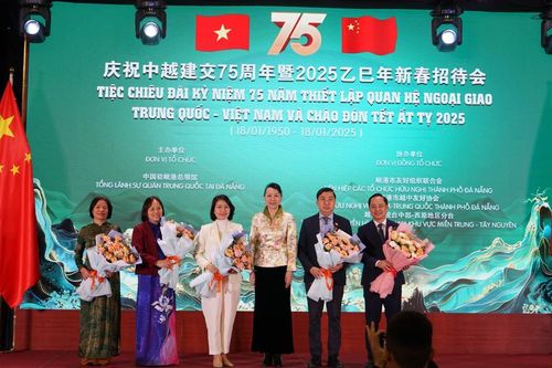 Đà Nẵng kỷ niệm 75 năm thiết lập quan hệ ngoại giao Trung Quốc - Việt Nam