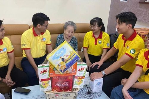 Thắp sáng ngọn lửa nhiệt huyết trong hành trình vươn mình của dân tộc