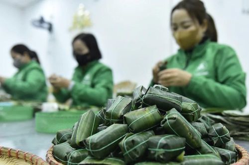 Các làng nghề truyền thống tất bật vào vụ tết