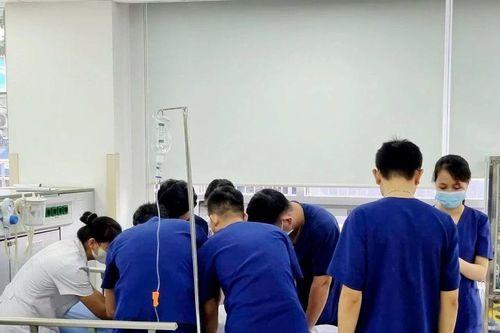 Cứu sống bệnh nhân bị đâm thấu ngực