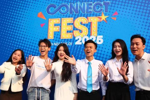'Thắp lửa' cho học sinh, sinh viên