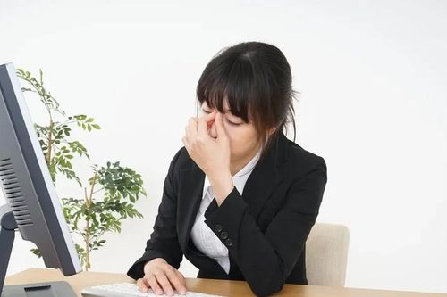 9 cách giúp bạn tỉnh táo mà không cần cà phê