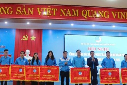 Đà Nẵng: Khen thưởng nhiều cá nhân có thành tích xuất sắc trong công tác Hội, Đoàn