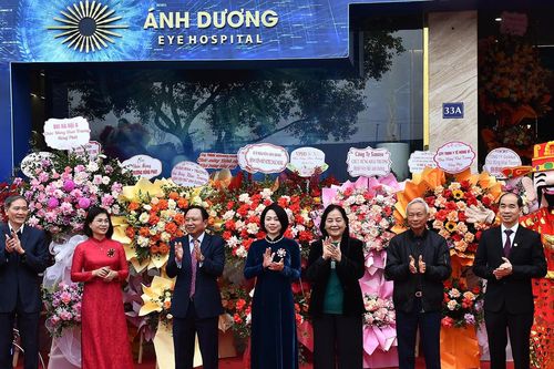 Khai trương Bệnh viện Mắt Ánh Dương ở Hà Nội