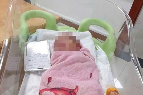Bé gái sơ sinh bị mẹ bỏ lại bệnh viện sau 2 ngày chào đời ở TP Vũng Tàu