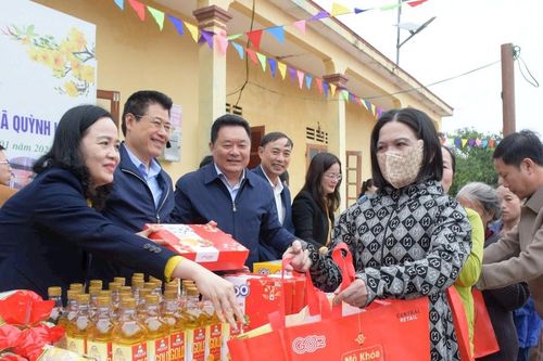 Thị xã Hoàng Mai tổ chức 'Xuân sớm, Tết sẻ chia' cho bệnh nhân phong và người nghèo