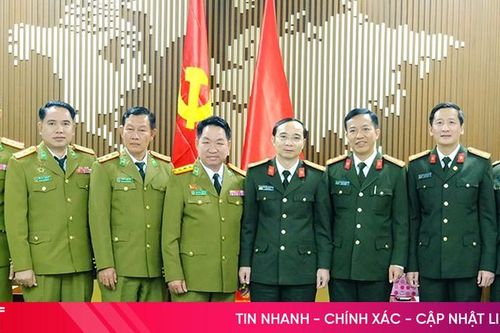Công an tỉnh Bolikhămxay chúc Tết Công an Hà Tĩnh