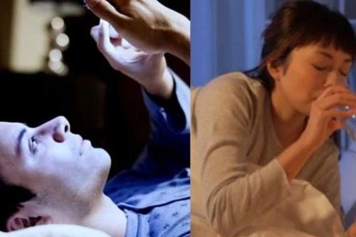 Tại sao nửa đêm không được nhìn đồng hồ, uống nước? Bác sĩ hé lộ: Hoàn toàn có lý!