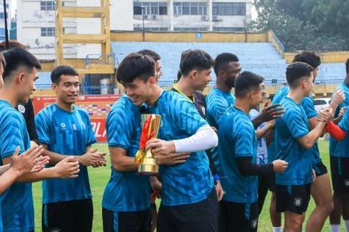 Ngày vui của Duy Mạnh, Thành Chung