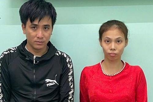Dùng clip 'nóng' để tống tiền nhân tình của chồng: Phải đối mặt với hình phạt nào?