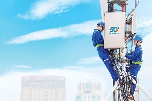 Doanh nghiệp viễn thông đặt mục tiêu 'vươn mình' trong năm 2025