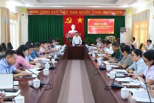 Trảng Bom thông qua đề án sắp xếp tổ chức bộ máy cơ quan khối Đảng và UBND huyện