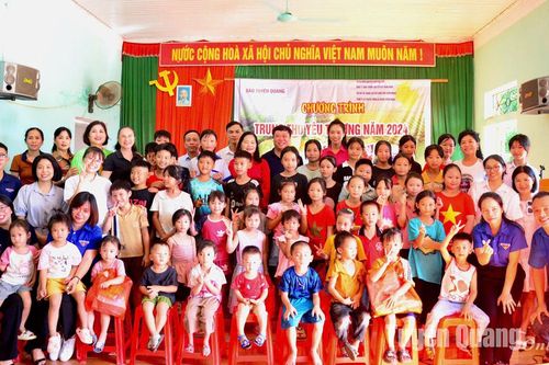 Những mùa Trung thu yêu thương