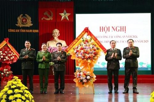 Công an tỉnh Nam Định: Làm tốt công tác đền ơn đáp nghĩa, giữ vững thế trận lòng dân