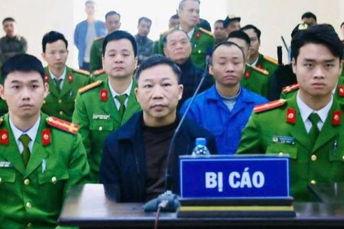 Bị cáo Lưu Bình Nhưỡng và Lê Thanh Vân nói lời sau cùng trước khi Tòa nghị án