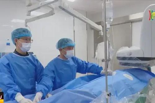 Bệnh viện Xanh Pôn can thiệp dị dạng mạch máu não