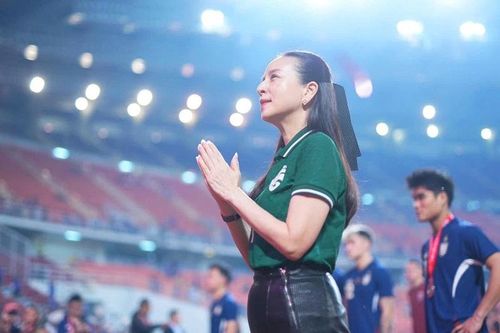 Vẻ đẹp của bà Madam Pang tỏa lên từ cách hành xử