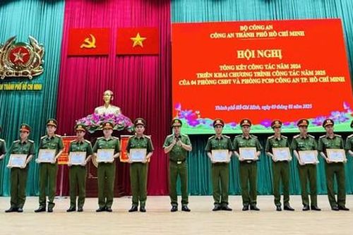 Cơ quan CSĐT Công an TPHCM vượt lên mọi khó khăn, hoàn thành xuất sắc nhiệm vụ