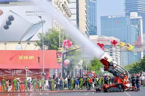TPHCM: Tổng duyệt diễn tập chữa cháy và cứu nạn, cứu hộ tại khu trung tâm