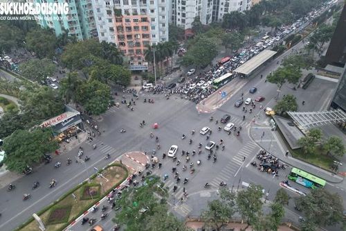 Ô tô xe máy tham gia giao thông không bật đèn sau 18 giờ bị phạt thế nào?