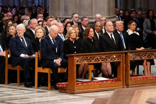 Hình ảnh hiếm có trong quốc tang cố Tổng thống Mỹ Jimmy Carter