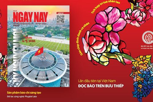 Lần đầu tiên tại Việt Nam: Đọc báo Tết trên bưu thiếp