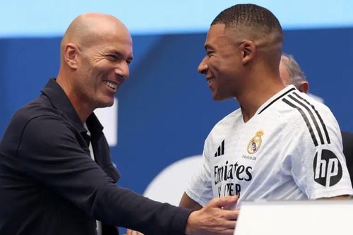 Deschamps có đúng khi rời tuyển Pháp sau World Cup 2026?
