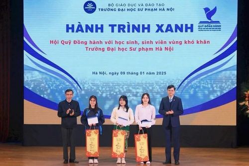 Đồng hành với học sinh, sinh viên vùng khó khăn
