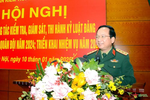 Thượng tướng Trịnh Văn Quyết dự hội nghị tổng kết công tác kiểm tra, giám sát trong Đảng bộ Quân đội