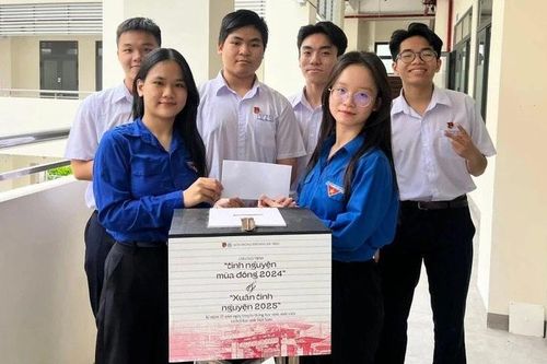 Kỷ niệm Ngày truyền thống học sinh, sinh viên: Hướng về nguồn cội