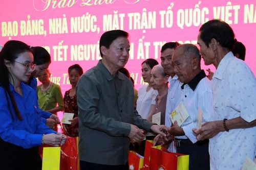 Bà Rịa-Vũng Tàu cần tiếp tục tiên phong thực hiện chính sách an sinh xã hội