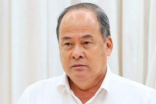 Cựu Chủ tịch UBND tỉnh An Giang bị truy tố vì nhận 300.000 USD, 'tiếp tay' cho cát tặc lộng hành