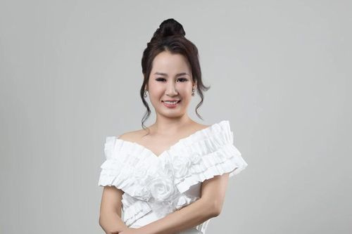 Nhạc sỹ Giáng Son tổ chức đêm nhạc lãng mạn giữa mùa hoa phong linh