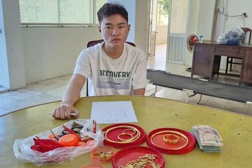 Tạm giữ đối tượng nhiều lần đột nhập nhà dân trộm cắp tài sản