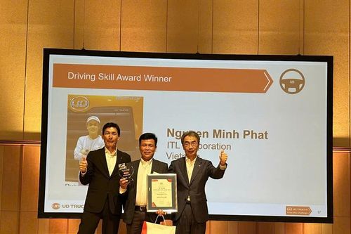 Tài xế Việt giành chiến thắng cuộc thi lái xe an toàn tại Nhật bản