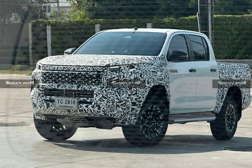 Toyota Hilux 2026 lộ ảnh chạy thử nghiệm tại Thái Lan