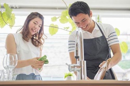Chồng tốt ở đâu ra?