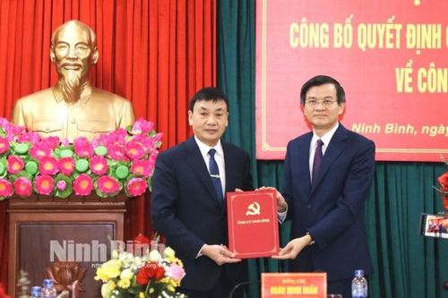 Tin nhân sự 9/1: Ninh Bình, Sơn La bổ nhiệm cán bộ