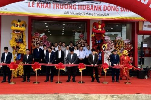 Khai trương chi nhánh HDBank Đông Đắk Lắk