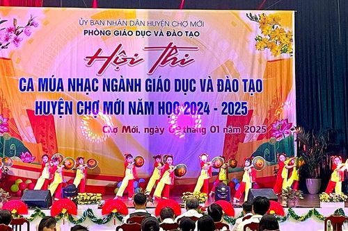 Hội thi ca, múa nhạc ngành giáo dục và đào tạo huyện Chợ Mới