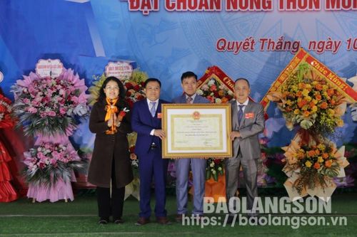 Xã Quyết Thắng đón bằng công nhận xã đạt chuẩn nông thôn mới