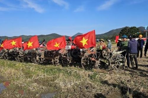 Đam Rông phát động xuống đồng sản xuất vụ Đông Xuân