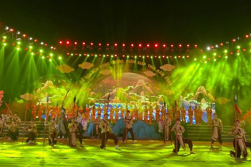 Yên Bái hướng đến mùa lễ hội văn minh