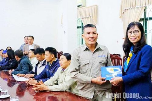 Thưởng Tết kịp thời cho người lao động