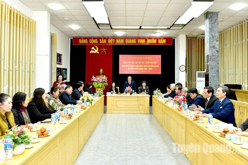 Câu lạc bộ Tân Trào tổ chức chương trình giao lưu trao đổi kinh nghiệm hoạt động với các Câu lạc bộ các tỉnh phía Bắc