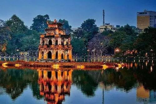Hà Nội lọt top 10 điểm đến thú vị dịp Tết 2025