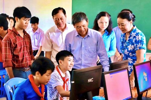 Hành trình tri thức 25 năm xây dựng xã hội học tập từ cơ sở